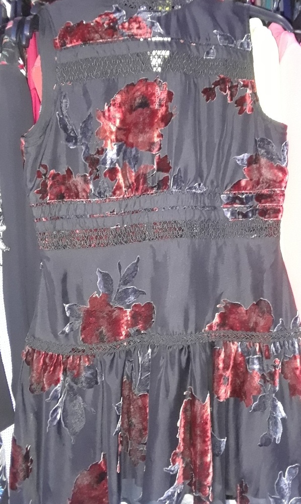 Black Sleeveless Dress